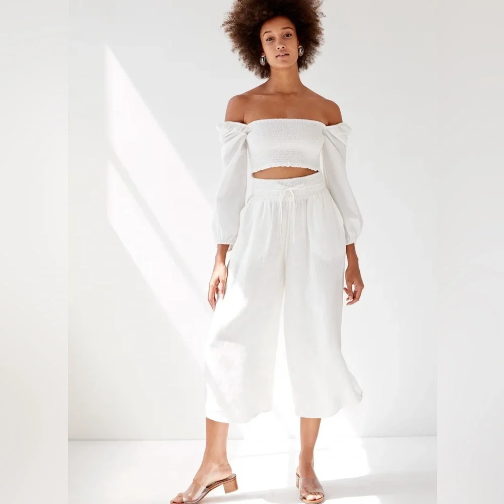 Aritzia Wilfred Smocked cropped off-the-shoulder blouse